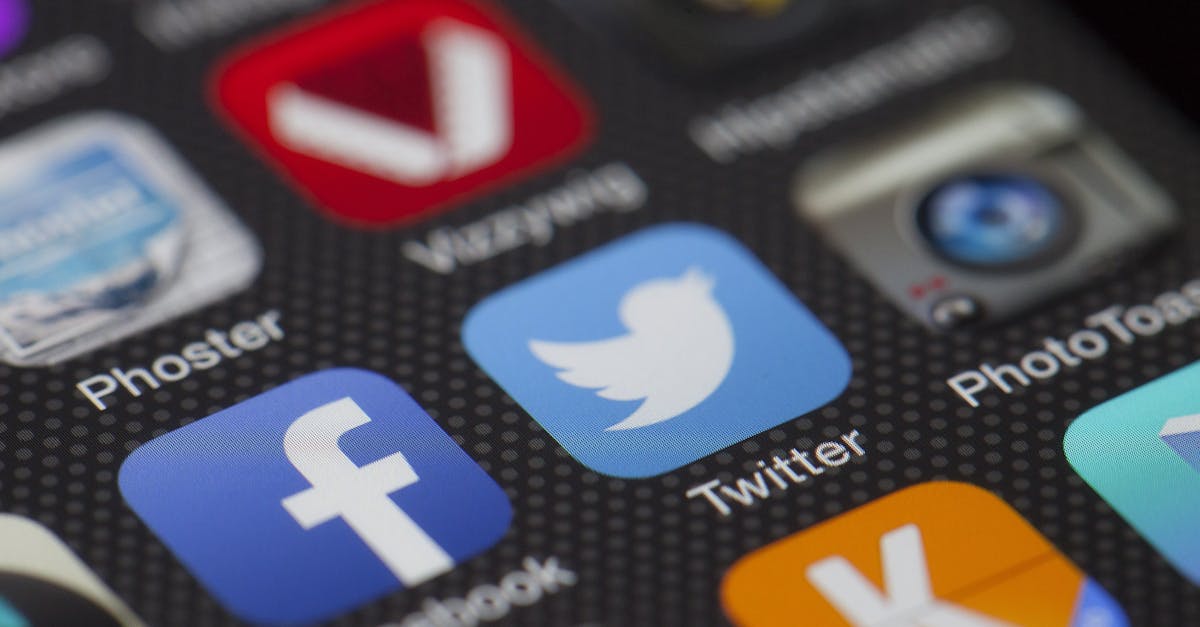Sosyal Medya Etkileri: Gençlerin İnternet Kullanım Alışkanlıkları